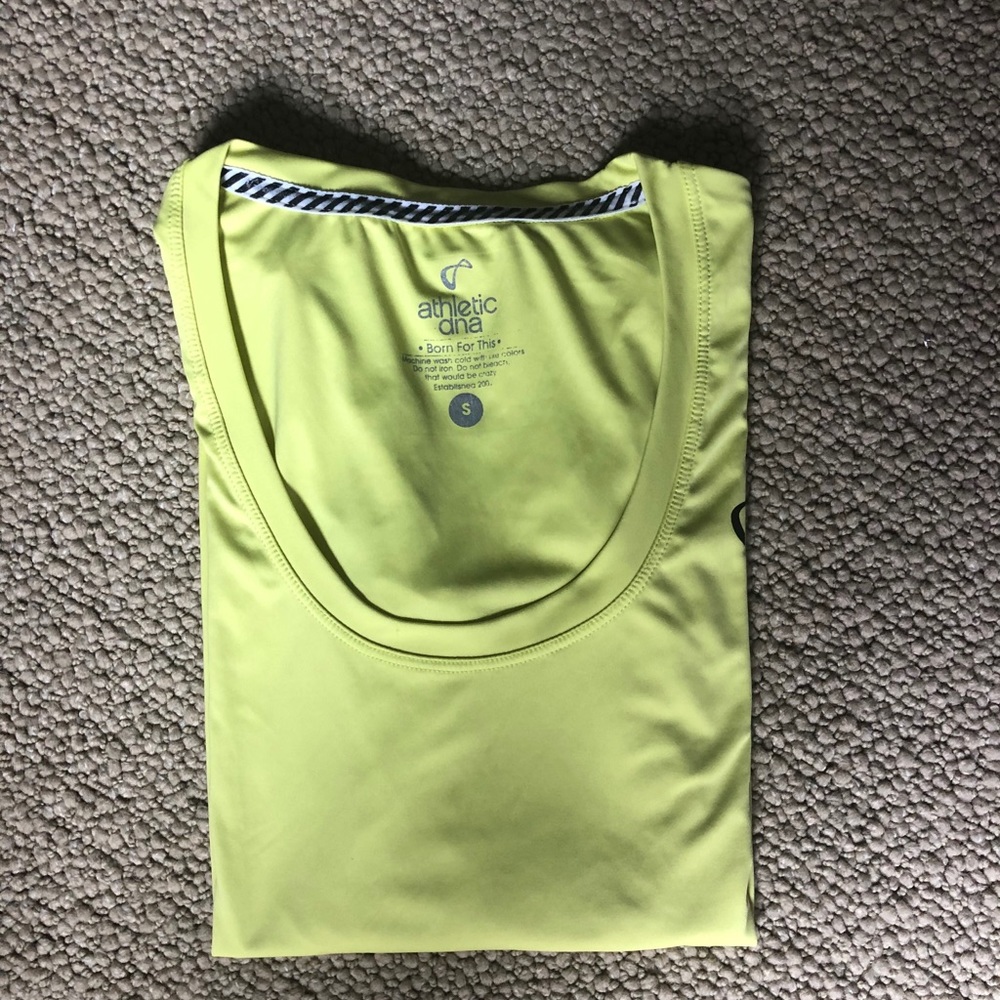 Athletic DNA long sleeves shirt